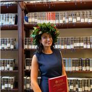 Laureata in Filologia Classica. Impartisco lezioni di greco, latino, italiano e materie umanistiche in generale